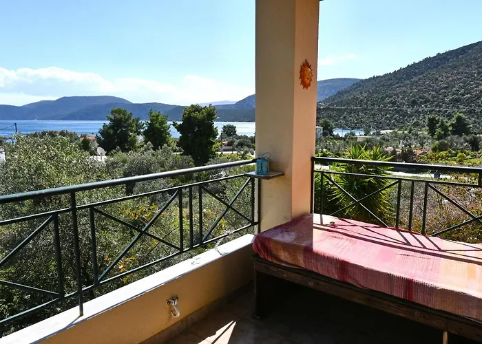 بيت للعطل Pavlos' With View