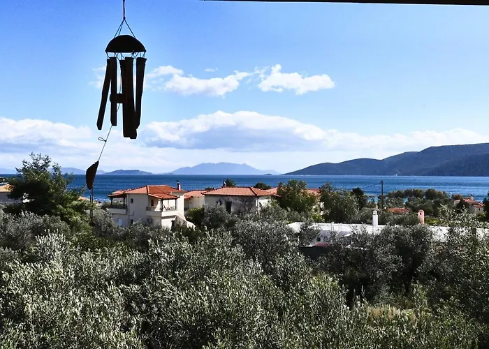 Pavlos' With View Kórfos