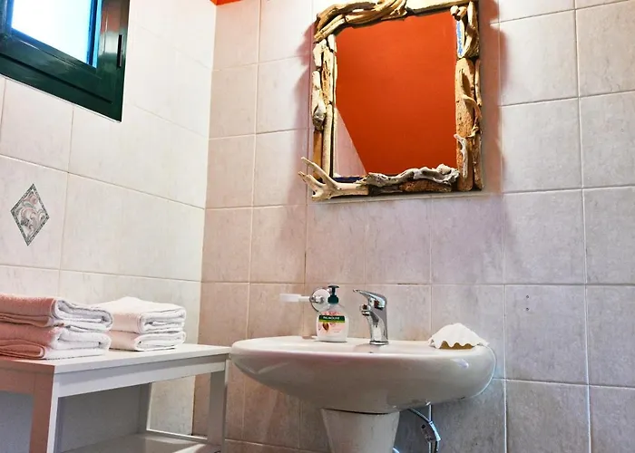 Pavlos' With View * Kórfos