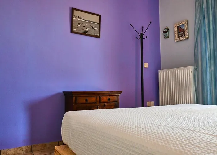 Pavlos' With View Kórfos